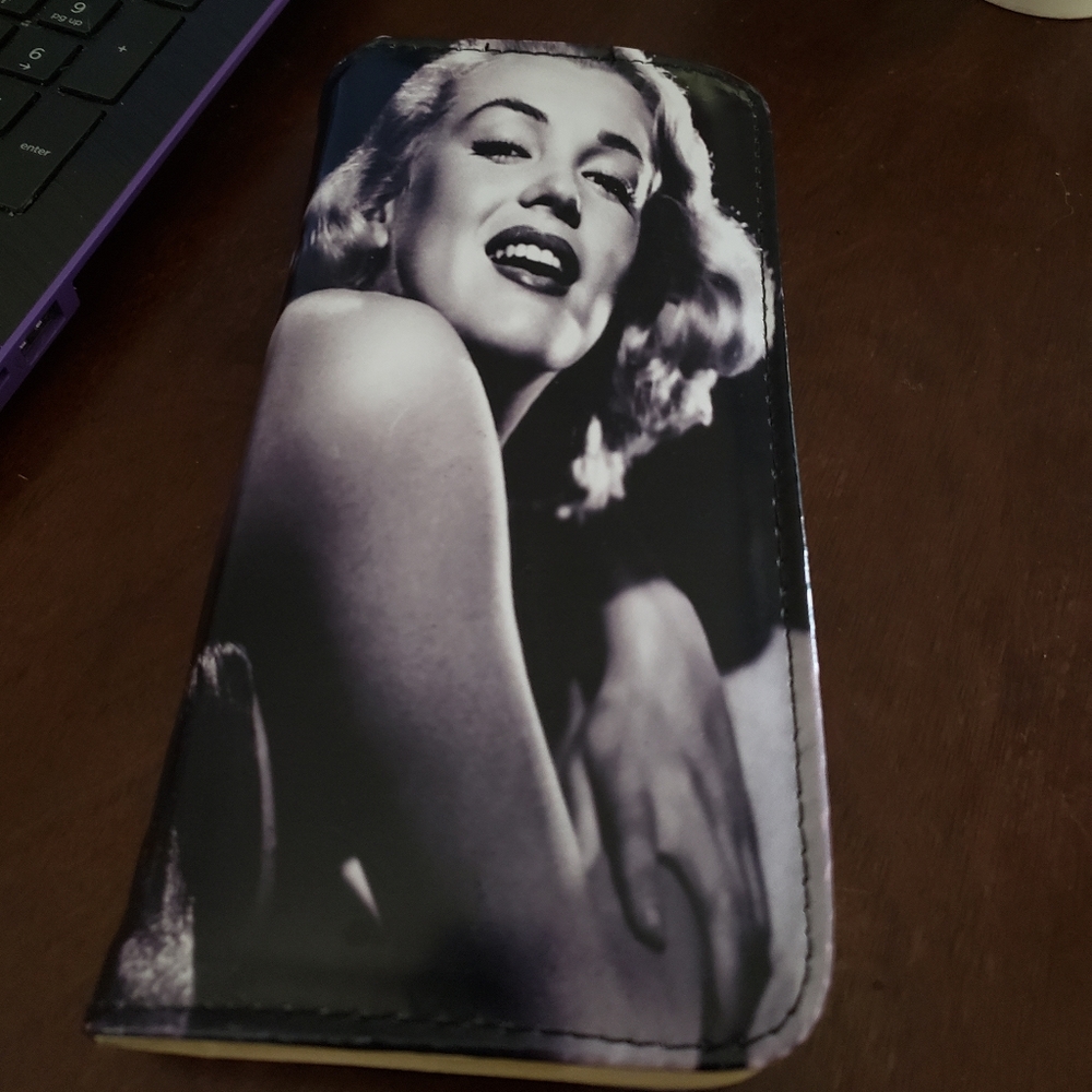 Meet your Posher, Natasha